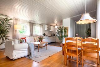 Theo & Lilis countryside apartment - Örebro - 6