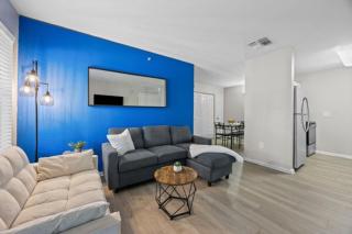3BEDS, Resort, Pool, near UT 5mins to Downtown - Austin - 0