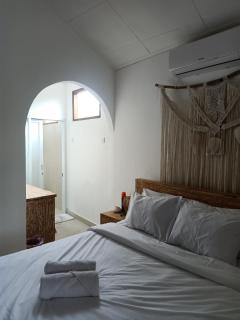 Private 3BR Villa Bali Work & Relax Retreat near Canggu, Bathtub - Dalung - 9