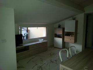 New attic with terrace a few steps from the sea - 4