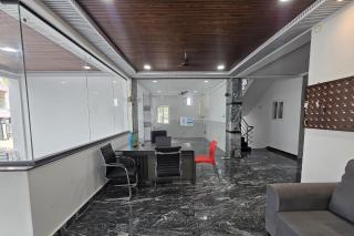 Om Sri Vigneshwara Palani Grand Hotel - Hyderabad - 7