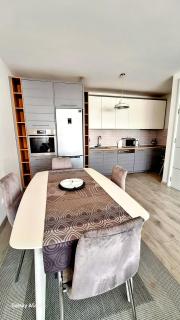 Family Apartment - Fushë Kosovë - Kosovo Polje - 0