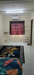 Alfian Homestay - Johor Bahru - 7