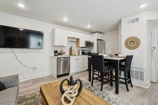 Stylish Boho Oasis Mins from Downtown Dallas - Dallas - 9