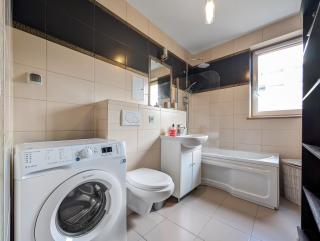 Pochyła Green Haven Apartment by BookingHost - 3