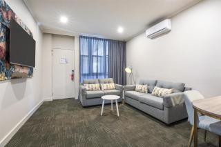 Nightcap at Sandbelt Hotel - Moorabbin - 2