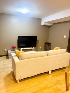 Peaceful House with Backyard - Langley - 4