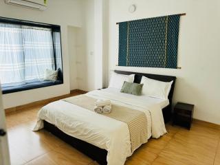 ll EMPYREAN STAY ll MARIGOLD VILLA ll 3BHK ll AC ll PRIVATE POOL ll - 5