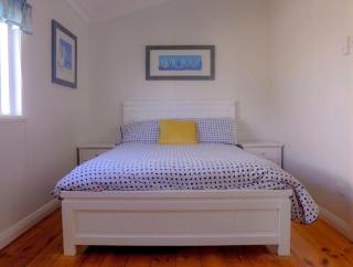 The Little White House - Port Vincent - 4
