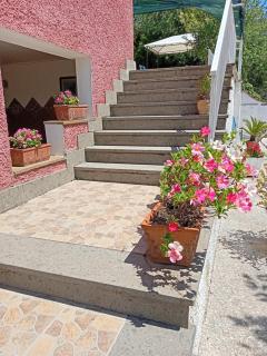 Alla Villa - - 2
