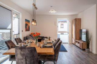 BPS Apartment #10 Flair - NEU - Deluxe - Modern - 7