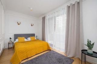 Atmospheric Studio with Terrace and Parking by Noclegi Renters - Warsaw - 9