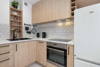 Cozy Apartment with Balcony near the Forest in Sopot by Noclegi Renters - Sopot - 8