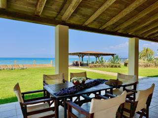 Beachfront Villa Calypso with private pool - Acharavi - 2