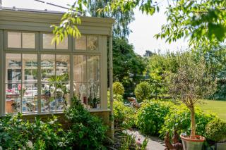 Private and Prestigious Luxury Home - Edinburgh - 0