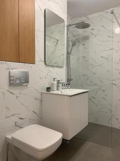 LC APARTMENTS George Enescu J18 - Suceava - 1
