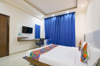 FabHotel Skylight Inn - Gurgaon - 6
