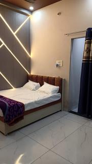 Shri GAJANAN HOME STAY UJJAIN - Ujjain - 0
