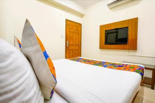 FabHotel Cruz Royale - Nr- Bandra West - 3