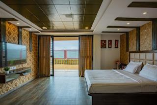Vistavia Villa by StayAtlas - 5