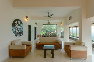 Vistavia Villa by StayAtlas - 2