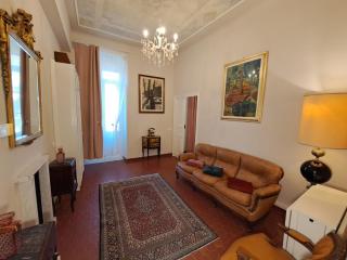 CAVOUR257 - La Spezia - 0