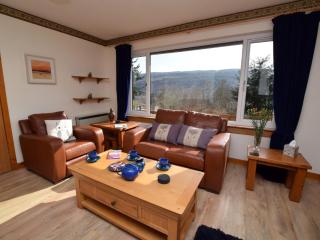 3 Bed in Drumnadrochit IN633 - 8