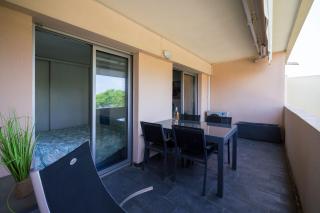 La Dolce Casa, piscine, balcon - Antibes - 8