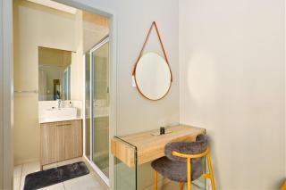 KeyNest Living 01 - Johannesburg - 1