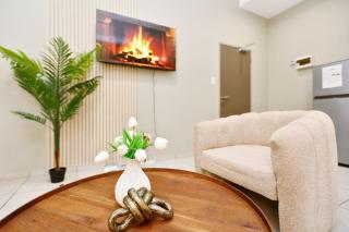 KeyNest Living 01 - Johannesburg - 8