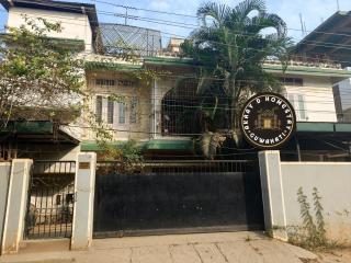 Akaay D Homestay - Guwahati - 1
