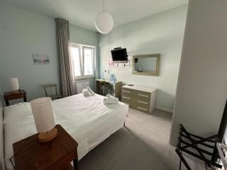 Mythos Holiday Home - 0