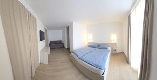 Symphony Hotel - Sobrio - 2