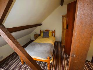 2 Bed in Godshill IC072 - Godshill - 3