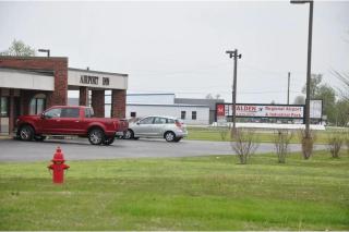 OYO Malden Airport Inn - 1