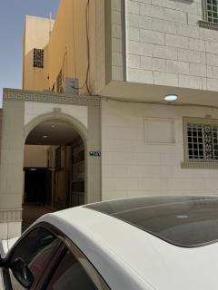 Luxury hotel suite with one bedroom and a living room - Riad - 2