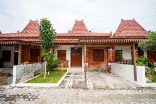 Joglo Prambanan C11 - Bugisan - 0