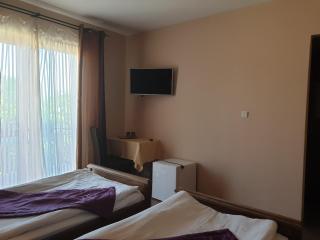 Regent Blue Crystal Pool - Oradea - 6
