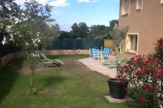 Rez de villa climatisé avec jardin - Sotta - 0