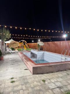 Hovakimyans Hotel And Pool EVN - Pʼarakʼar - 5
