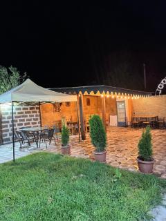 Hovakimyans Hotel And Pool EVN - Pʼarakʼar - 4