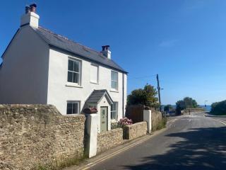 3 Bed in Charmouth 93420 - Charmouth - 0