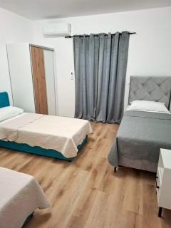 Apartman Marta Makarska - prizemlje - Makarska - 5
