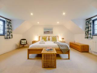 4 Bed in Oxwich 74984 - 2