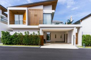 NEW! Luxury Zenithy Pool Villa - - 5