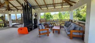 Modern Riverside Escape - - 7