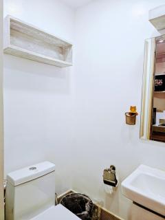 Modern Cozy Studio - 3