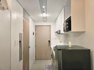 Modern Cozy Studio with Netflix - Dasmariñas - 8