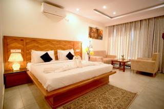 Shiva Grand Hotel and Resort Kasauli !! A luxury Resort with beautiful location ! Top Rated Property - Kasauli - 1
