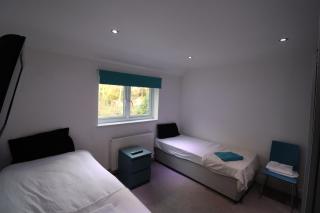 Spacious 4-Bedroom House in Winkfield - Windsor - 5